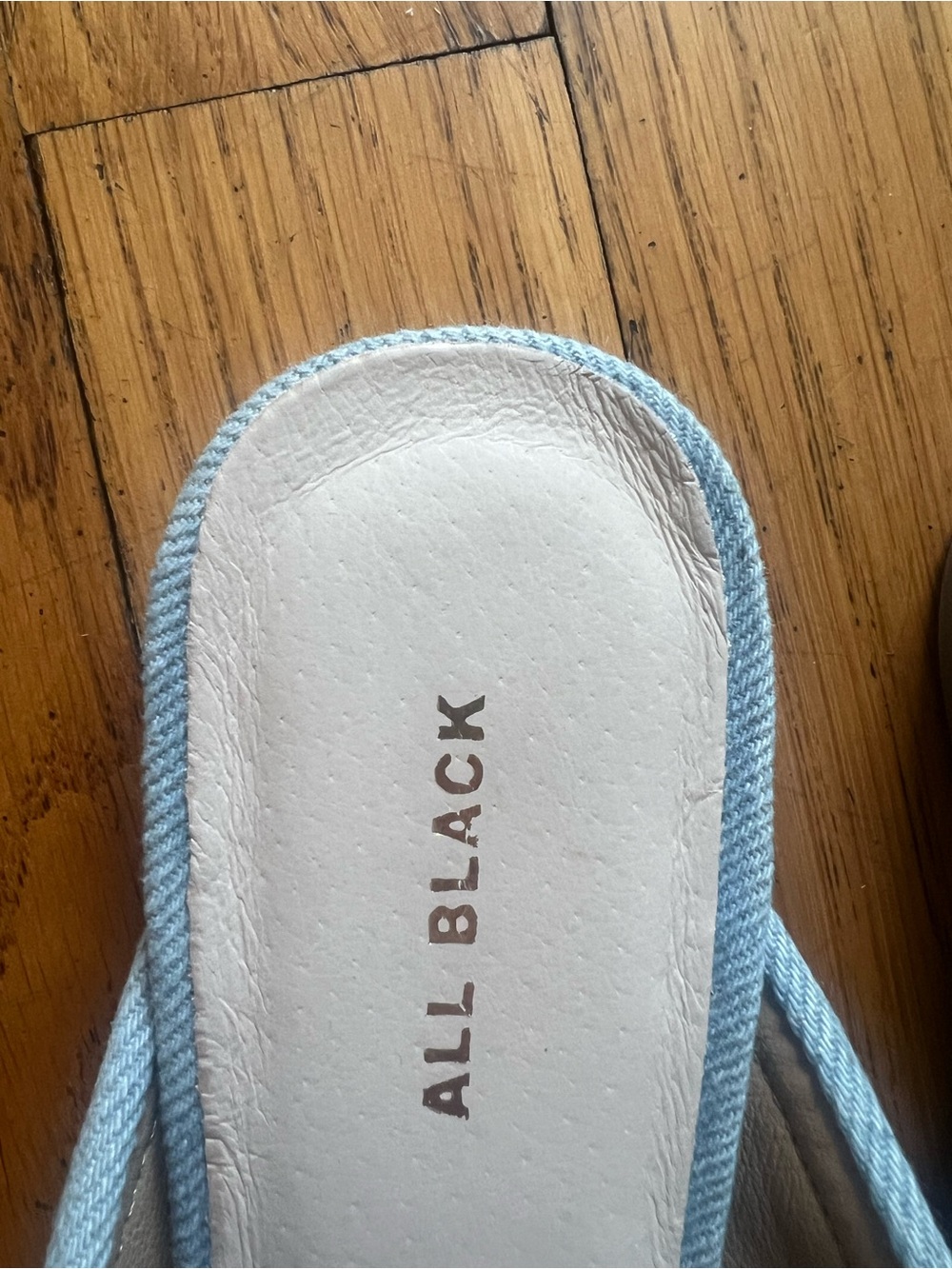NWOT Tiffany blue ALL BLACK mules 😍 - Picture 5 of 8